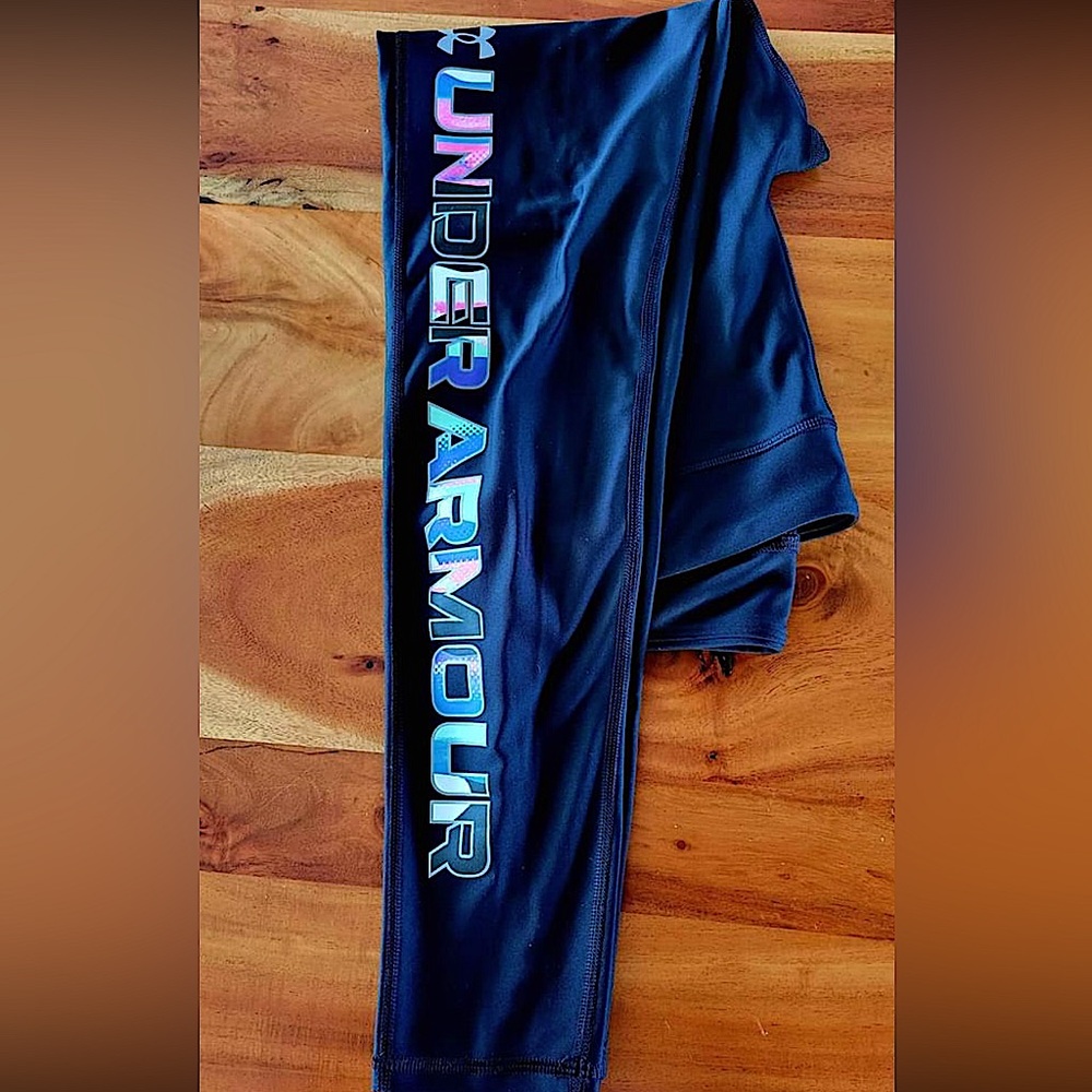 UNDER ARMOUR 🩶 Black Legging.